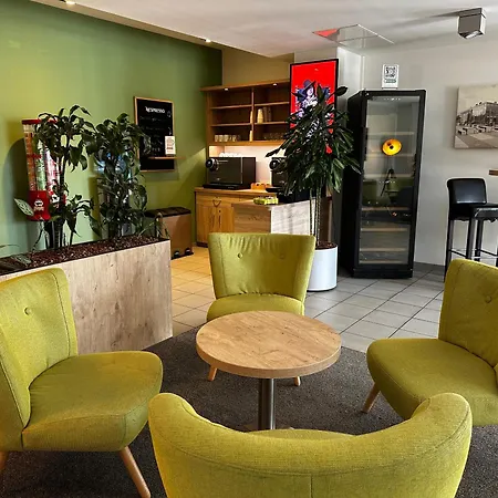 Adapt Apartment Hotel Berlin - Adlershof-3